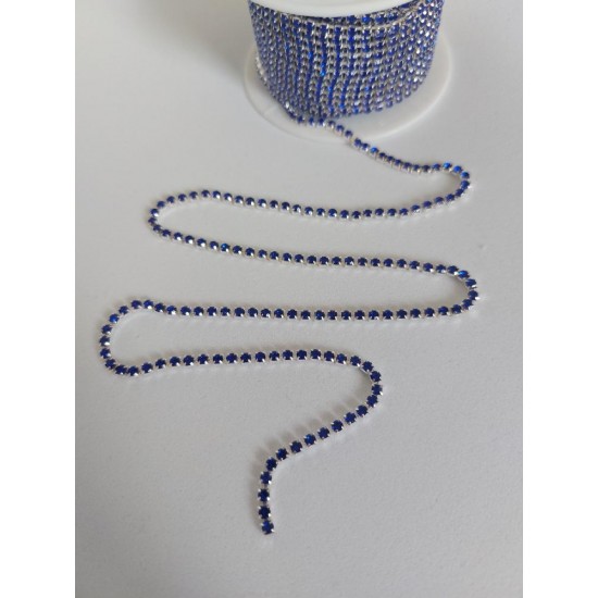 Стразы в бобине SS8М 2,4 мм синий в серебряной оправе, цена за 50 см